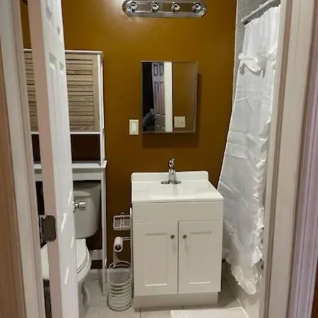 Large 3 Brm 2 Bath Near Ewr Nyc Apartment Newark Exterior photo