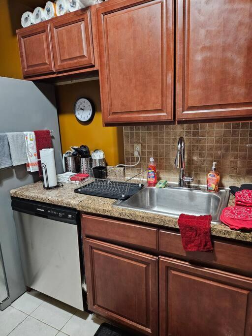 Large 3 Brm 2 Bath Near Ewr Nyc Apartamento