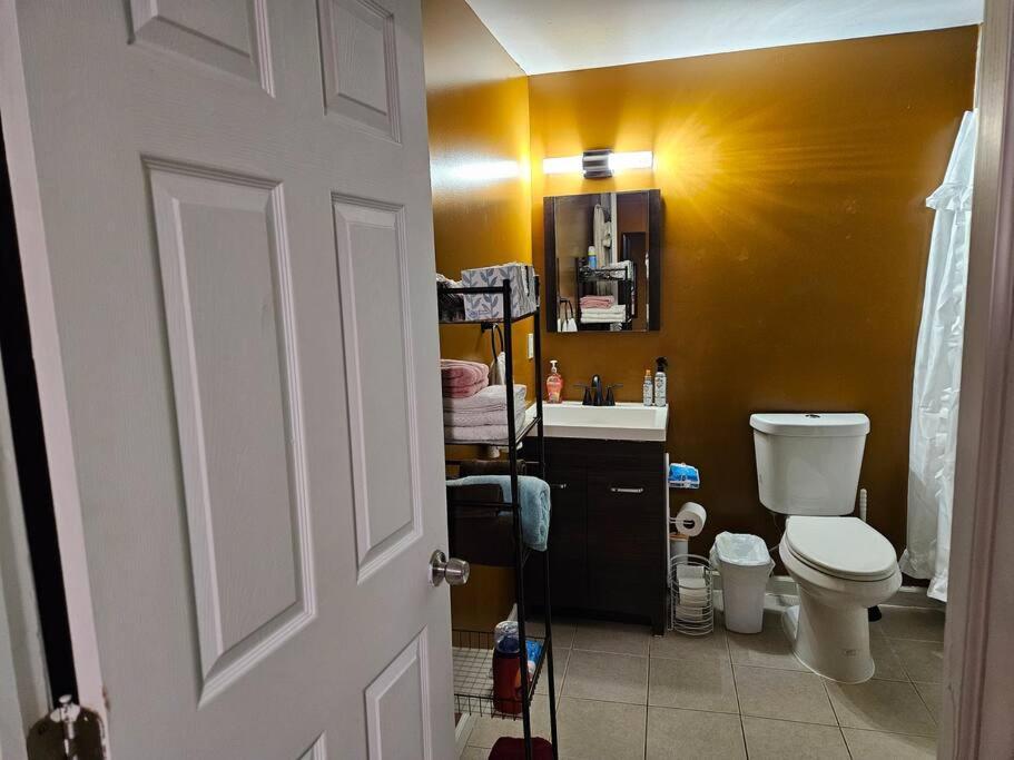 Large 3 Brm 2 Bath Near Ewr Nyc Apartamento Newark