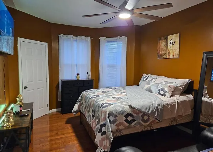 Large 3 Brm 2 Bath Near Ewr Nyc